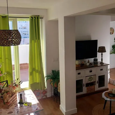 Atico Victoria * カディス